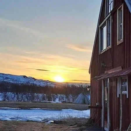 Aurora With Sauna Helligskogen